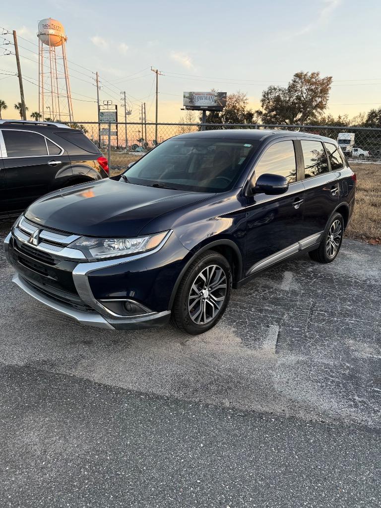2018 Mitsubishi Outlander SE