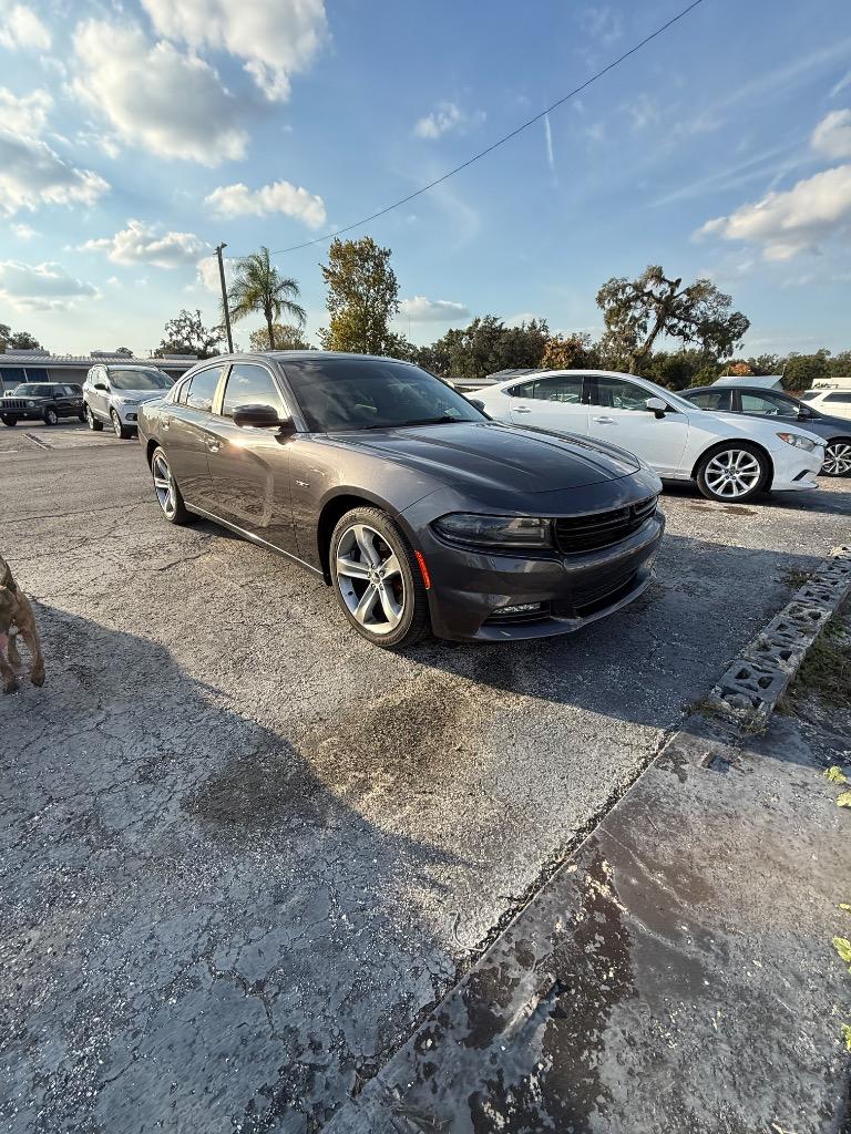 2016 Dodge Charger R/T's photo