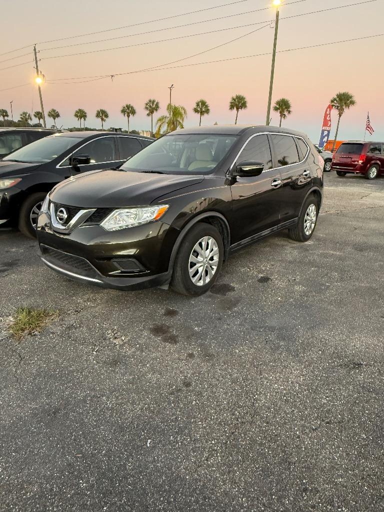 2014 Nissan Rogue S's photo