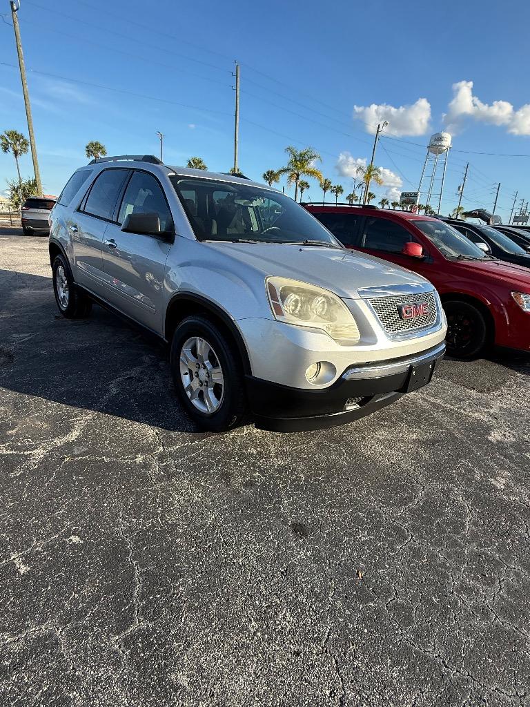 2012 GMC Acadia SL's photo